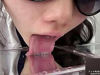 free video gallery tongue-fetish-licking-mirror-licking-saliva-mouth